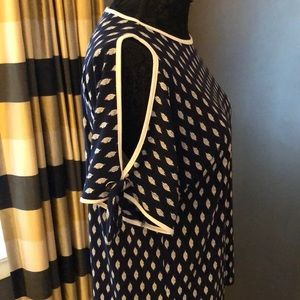 EUC Cold Shoulder Navy Blue / White Top